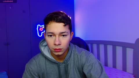 GEORGE online show from January 20, 1:39 am