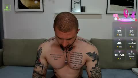 Snapshot of gerard_finbar chatting on October 26, 6:37 am Gerard Finbar online show from October 26, 6:37 am