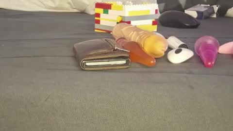 A  A online show from March 12, 7:46 am