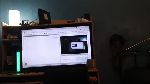 FRANCOIS LATENDRESSE online show from April 3, 5:48 am