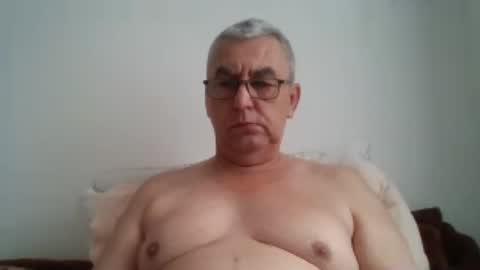 gigi1970 online show from July 2, 8:20 am
