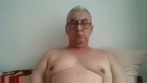 gigi1970 online show from May 6, 12:06 pm