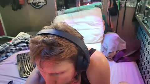 ginger_binj online show from July 14, 6:36 pm