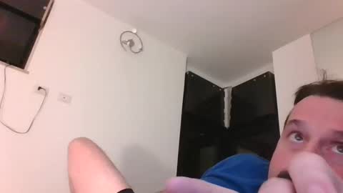 gio_021 online show from December 6, 5:55 pm