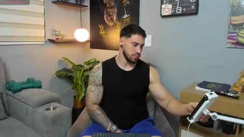 Giorgio leone online show from May 13, 2:19 am
