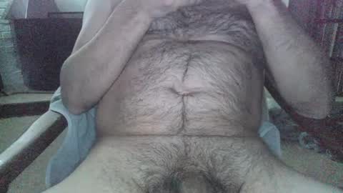 Snapshot of girthyhunguy chatting on January 30, 9:58 pm girthyhunguy online show from January 30, 9:58 pm