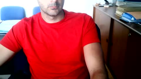giuseppevai1 online show from July 23, 9:17 am