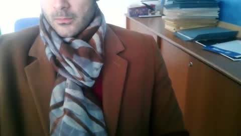 giuseppevai1 online show from December 23, 10:24 am