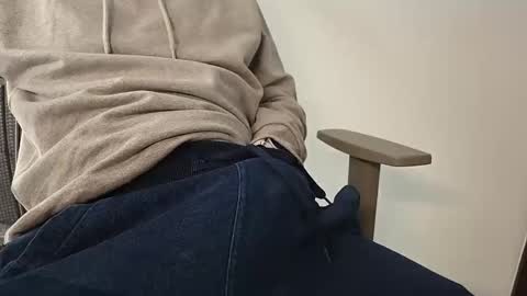 gjustaguym online show from April 4, 10:56 am