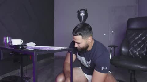 Snapshot of glennmasters chatting on October 3, 10:15 pm Matthew .. for short call me Matt online show from October 3, 10:15 pm