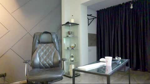 Snapshot of glennmasters chatting on January 3, 5:50 am Matthew .. for short call me Matt online show from January 3, 5:50 am