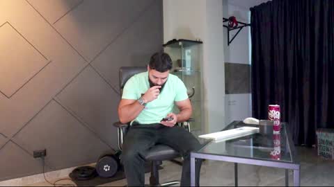 Snapshot of glennmasters chatting on January 16, 6:03 am Matthew .. for short call me Matt online show from January 16, 6:03 am