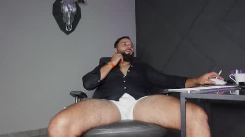 Snapshot of glennmasters chatting on September 21, 4:40 pm Matthew .. for short call me Matt online show from September 21, 4:40 pm