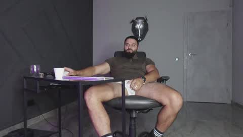 Snapshot of glennmasters chatting on October 20, 8:13 pm Matthew .. for short call me Matt online show from October 20, 8:13 pm