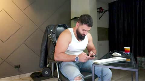 Snapshot of glennmasters chatting on January 15, 4:47 am Matthew .. for short call me Matt online show from January 15, 4:47 am