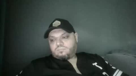 Snapshot of glusgan chatting on October 24, 9:44 am Your boy online show from October 24, 9:44 am