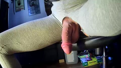 gnaatsch online show from March 1, 3:49 pm