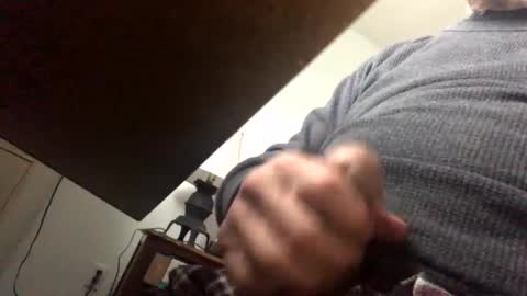 Snapshot of gngnxxx chatting on December 11, 6:05 pm gngnxxx online show from December 11, 6:05 pm