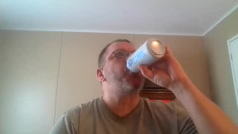 IDKIDCIDGAF online show from March 6, 5:10 pm