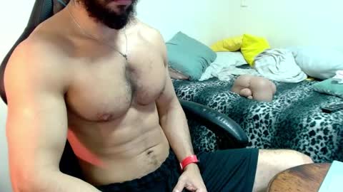 god hunkules online show from November 6, 7:06 pm