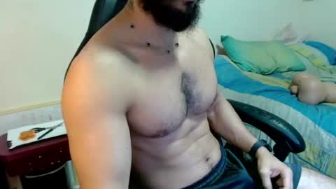 god hunkules online show from July 17, 7:20 pm