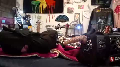 KCKK HOTTEST IN THE BAY online show from November 8, 5:49 pm