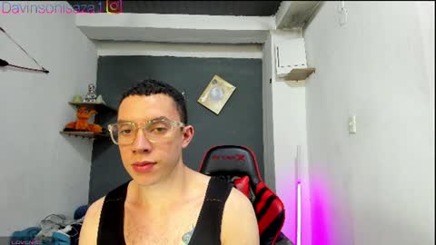 grace_davine online show from June 17, 6:37 am