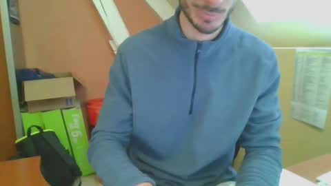 Snapshot of grandbi chatting on February 10, 1:01 pm grandbi online show from February 10, 1:01 pm