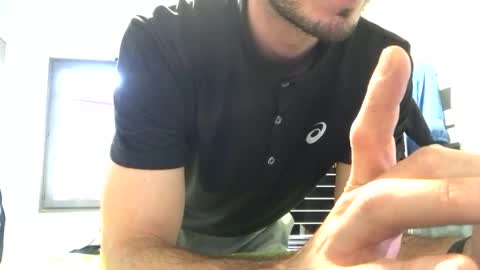 Snapshot of grandbi chatting on January 4, 1:31 pm grandbi online show from January 4, 1:31 pm