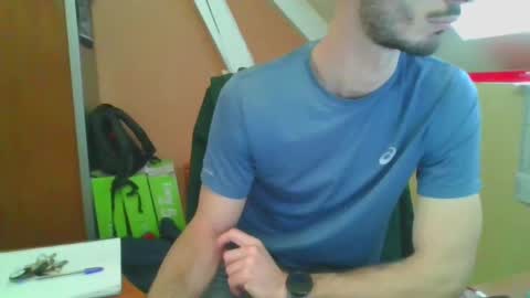 Snapshot of grandbi chatting on January 16, 10:10 am grandbi online show from January 16, 10:10 am