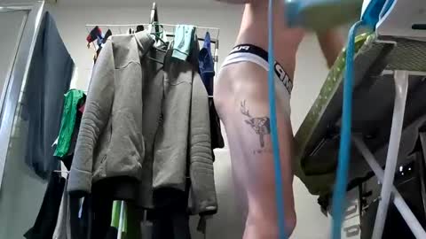 Snapshot of grandbi chatting on February 11, 9:42 am grandbi online show from February 11, 9:42 am