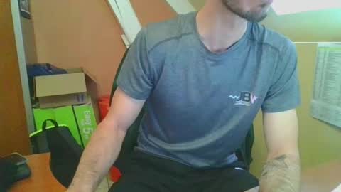 Snapshot of grandbi chatting on February 6, 2:58 pm grandbi online show from February 6, 2:58 pm