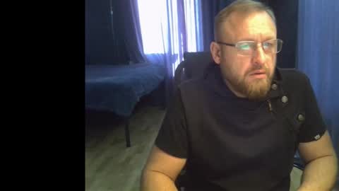 Anthony online show from December 16, 11:17 am