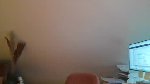 grau197077 online show from February 13, 10:42 am