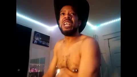 Snapshot of gregnice313 chatting on December 14, 4:34 am NICE and sometimes Savvy online show from December 14, 4:34 am