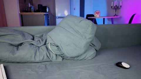 Greg-independent model online show from February 25, 9:16 pm