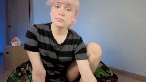 Greg-independent model online show from July 9, 10:46 pm