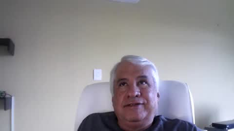 grisa01 online show from November 17, 12:52 pm