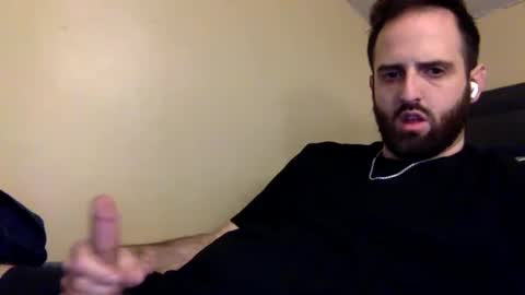 Snapshot of grobs123 chatting on January 13, 2:18 am grobs123 online show from January 13, 2:18 am