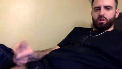 Snapshot of grobs123 chatting on December 10, 5:07 am grobs123 online show from December 10, 5:07 am