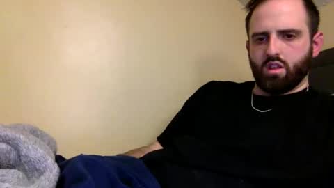 Snapshot of grobs123 chatting on January 10, 1:10 am grobs123 online show from January 10, 1:10 am