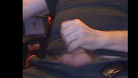 Snapshot of gruhahn chatting on October 24, 3:30 am DankMess online show from October 24, 3:30 am