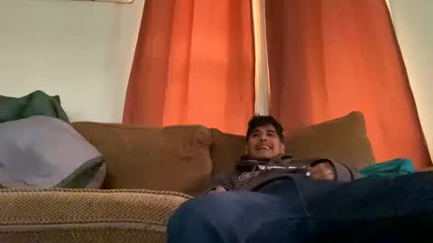 Snapshot of guerra938644 chatting on February 21, 10:04 pm BulgeAddiction online show from February 21, 10:04 pm