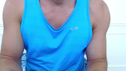 GuessHowBig online show from May 31, 3:33 pm