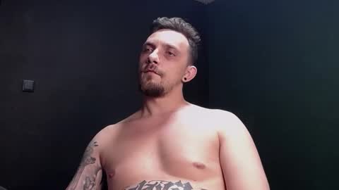 GuessWhatBitch online show from December 1, 2:36 am