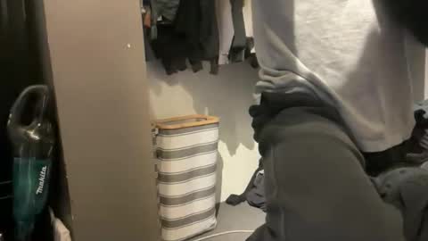 gumbywanna online show from November 2, 7:56 am