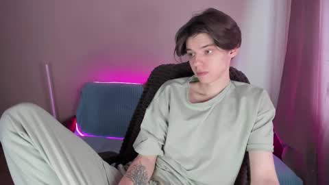 guy_liam1 online show from February 22, 8:29 am