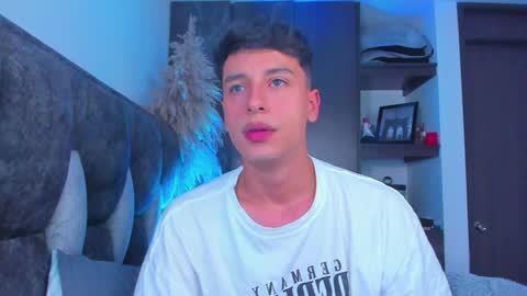 Gabriel online show from January 16, 10:34 pm