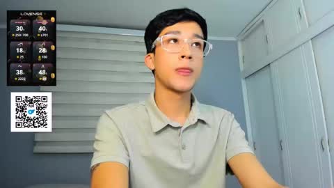 Snapshot of guy_veryhot1 chatting on September 28, 3:15 am onlyfans    kevin garcia s online show from September 28, 3:15 am