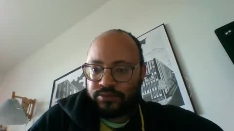 guy_wood15 online show from February 25, 9:20 am